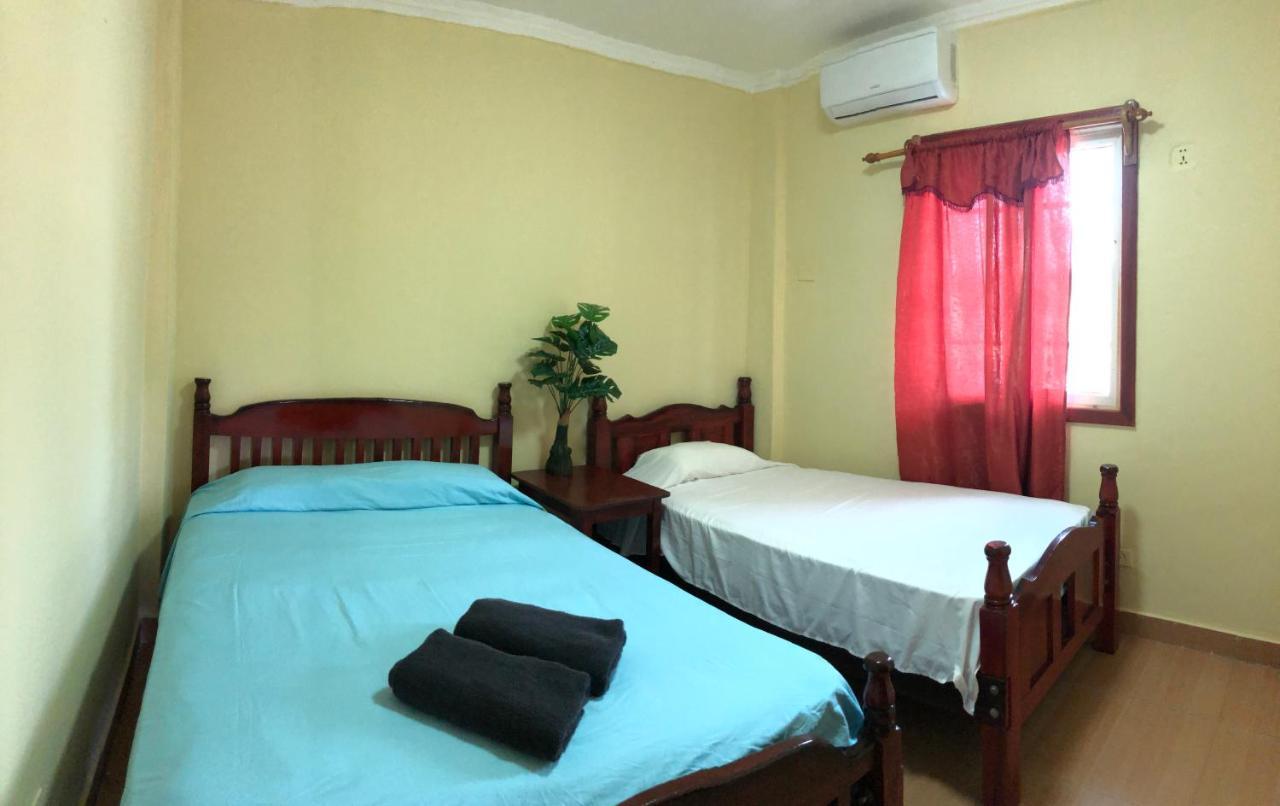 Reff Hotel Bocas Town Kültér fotó