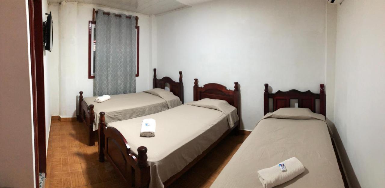Reff Hotel Bocas Town Kültér fotó
