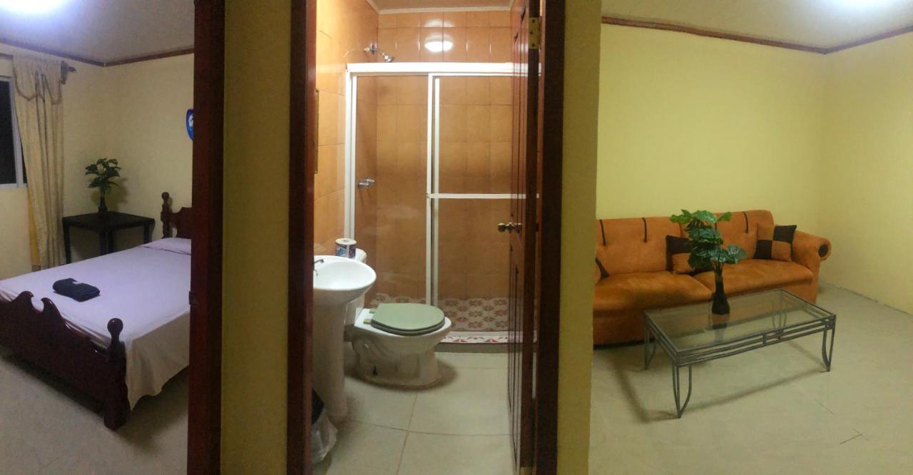 Reff Hotel Bocas Town Kültér fotó